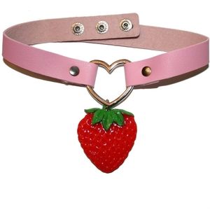 Strawberry bondage heart o ring choker